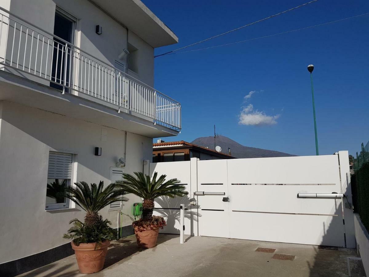 B&B Vincenzo Torre del Greco Exterior foto